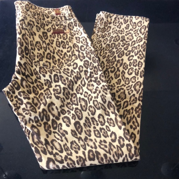*New* Leopard print skinny Jeans - Picture 3 of 7